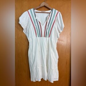 Knox Rose Boho White Dress with Colorful Embroidery and Pockets size Medium